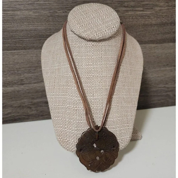 Womens Necklace Brown Jade Like Stone Carved with Koi Fish on Leather Chain - Picture 1 of 8